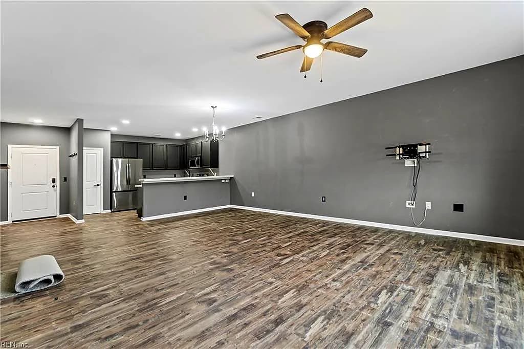 4332 Hillingdon BND #205, CHESAPEAKE VA 23321 - Main photo
