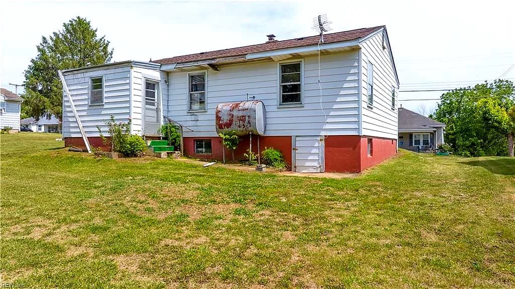 1018 Askin ST, MARTINSVILLE VA 24112 thumb 9