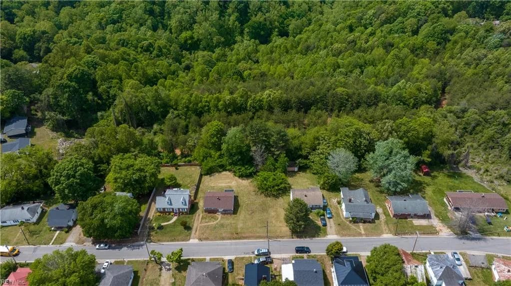 1016 Askin ST, MARTINSVILLE VA 24112 thumb 8