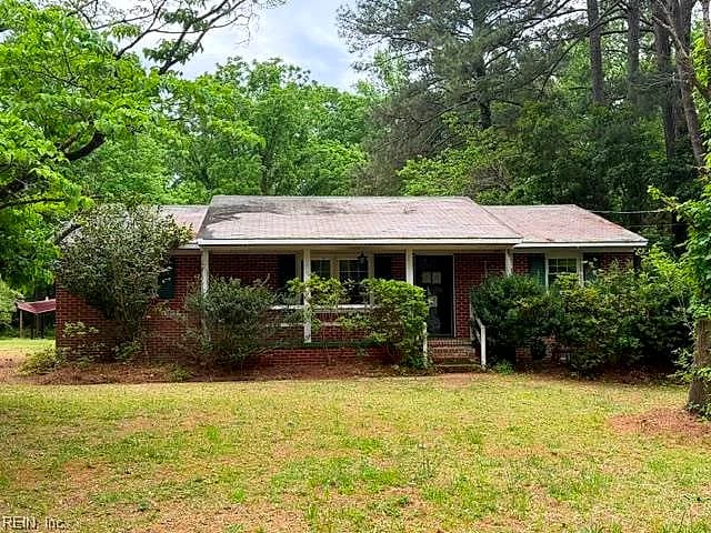 29186 Hunt Club DR, COURTLAND VA 23837 - Main photo