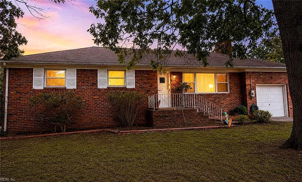 7825 Walters DR, NORFOLK VA 23518 - Photo 2