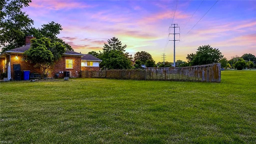 7825 Walters DR, NORFOLK VA 23518 - Photo 3