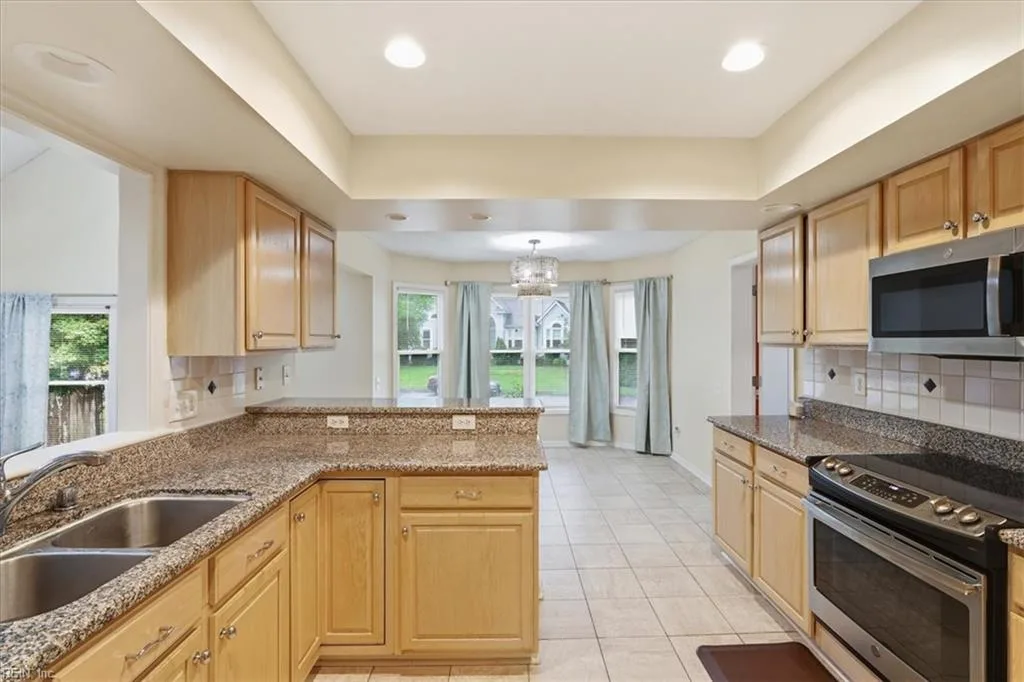 3713 Gumwood CT, VIRGINIABEACH VA 23456 thumb 12