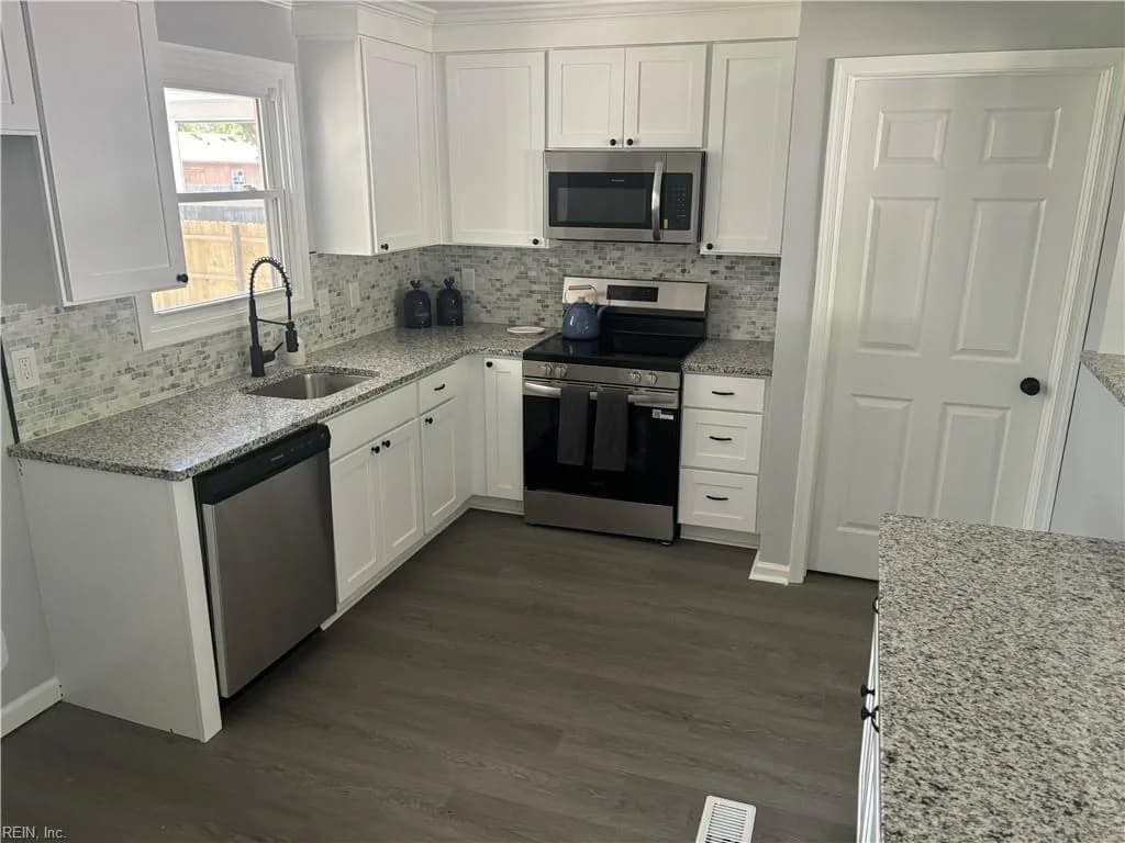 609 Berkshire RD, PORTSMOUTH VA 23701 thumb 10