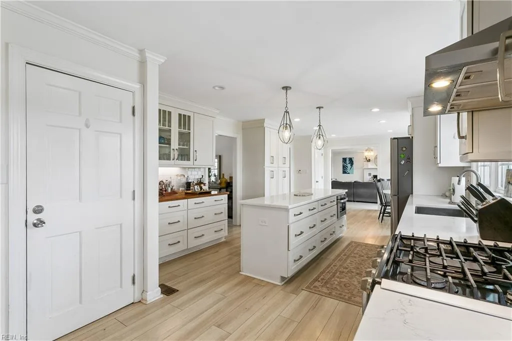 30 Rivergate DR, POQUOSON VA 23662 thumb 11