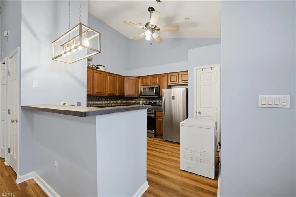 207 Westover AVE #301, NORFOLK VA 23507 thumb 7