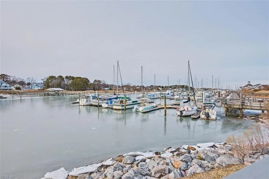 1040 Porte Harbour Arch NONE, HAMPTON VA 23664 - Main photo