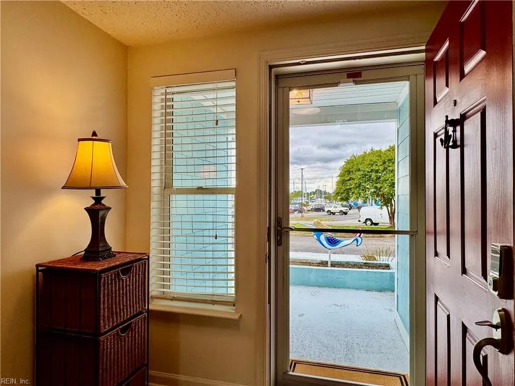 9508 Bay Front DR, NORFOLK VA 23518 thumb 8