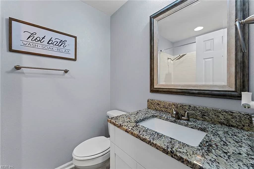 521 W Ocean View AVE #C, NORFOLK VA 23503 thumb 12