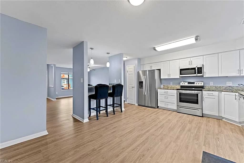 521 W Ocean View AVE #C, NORFOLK VA 23503 - Photo 5