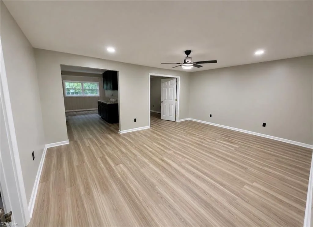 135 Whaley ST, SUFFOLK VA 23438 - Photo 4