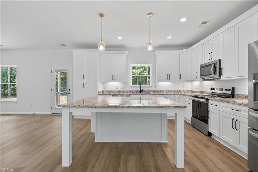 2109 Holland Corner RD, SUFFOLK VA 23437 thumb 8