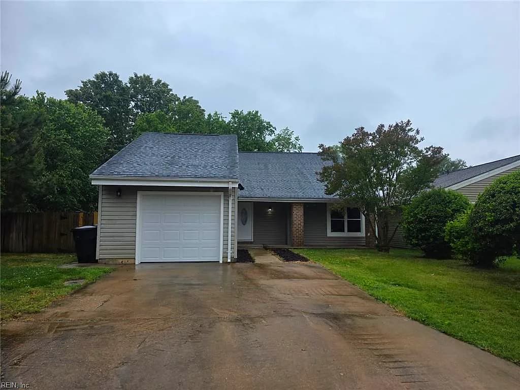 4425 Lindenwood CT, VIRGINIA BEACH VA 23453 - Main photo
