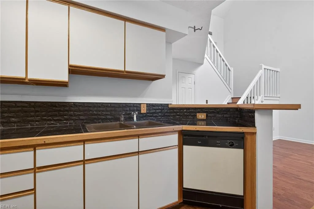 748 Rock Crest CT #303, NEWPORTNEWS VA 23602 thumb 10