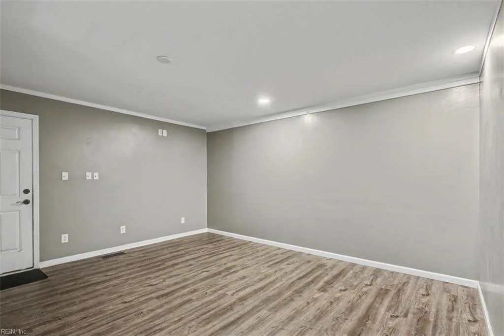 433 Truitt RD, CHESAPEAKE VA 23321 thumb 8