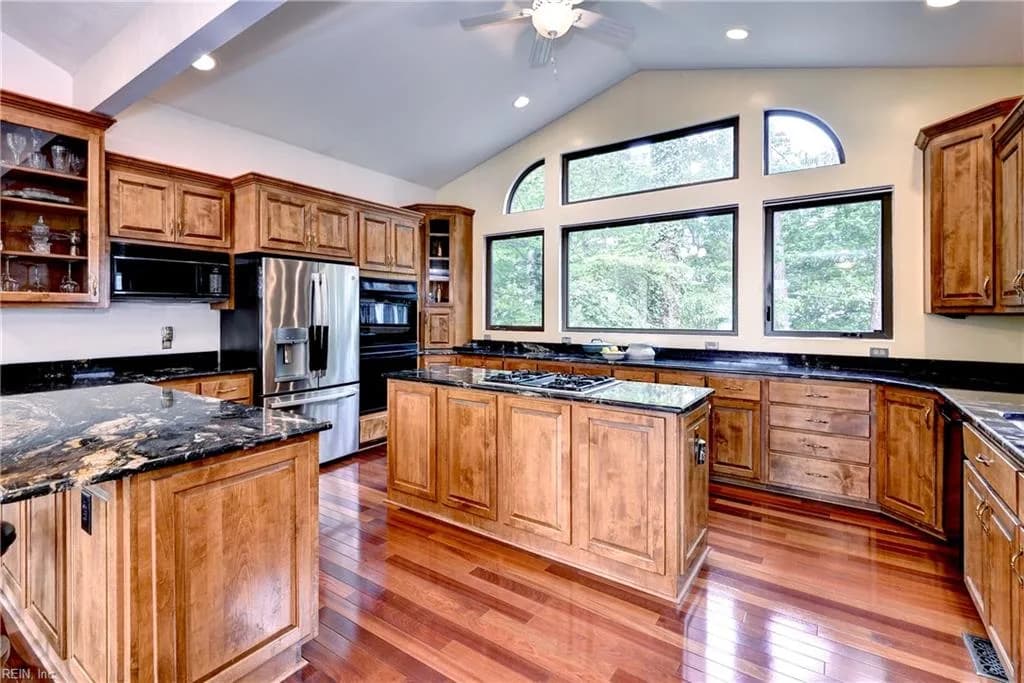 105 Linda DR, NEWPORTNEWS VA 23608 thumb 6