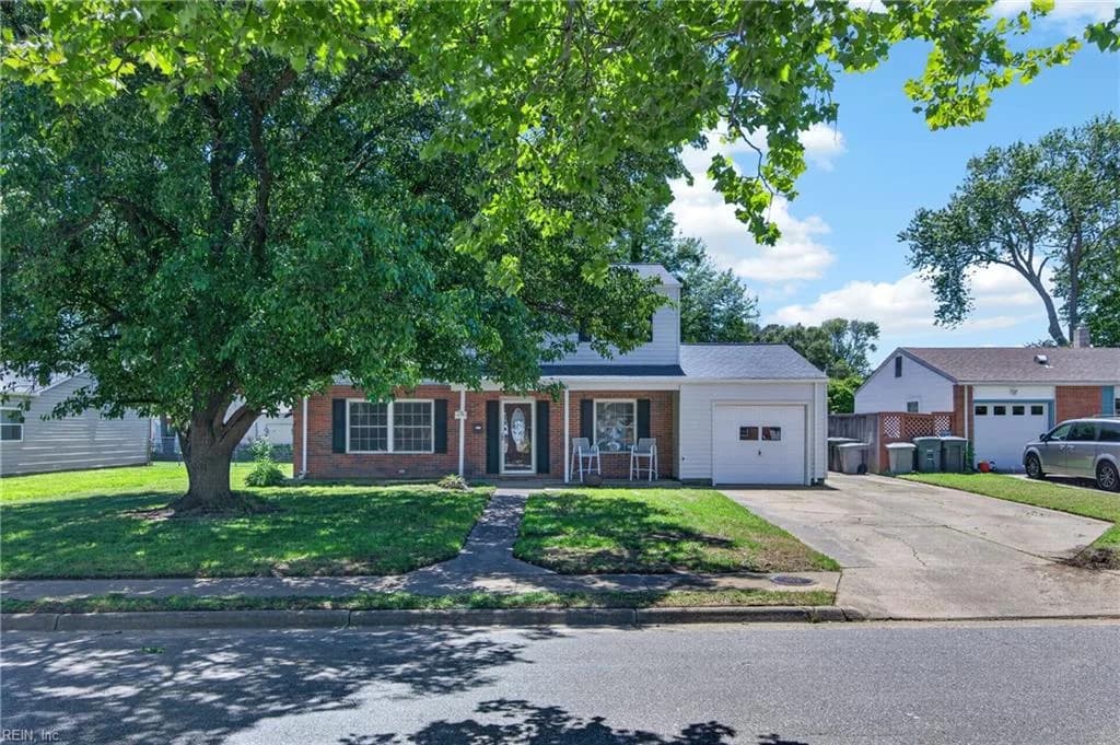216 Deerfield BLVD, HAMPTON VA 23666 - Main photo