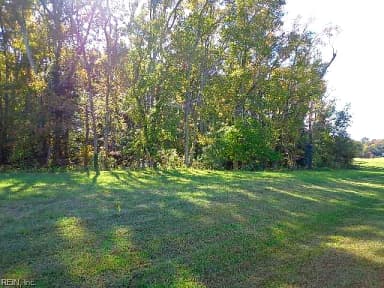 8020 Rocks Landing RD, SMITHFIELD VA 23430 thumb 3