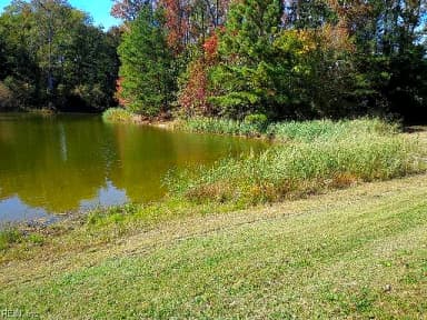 8020 Rocks Landing RD, SMITHFIELD VA 23430 thumb 5