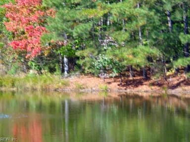 8020 Rocks Landing RD, SMITHFIELD VA 23430 thumb 10