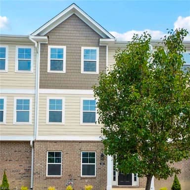 621 Commonwealth DR, YORKTOWN VA 23693 thumb 3