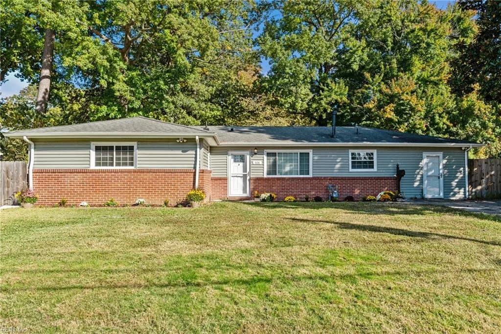 408 Lineberry RD, VIRGINIA BEACH VA 23452 - Main photo