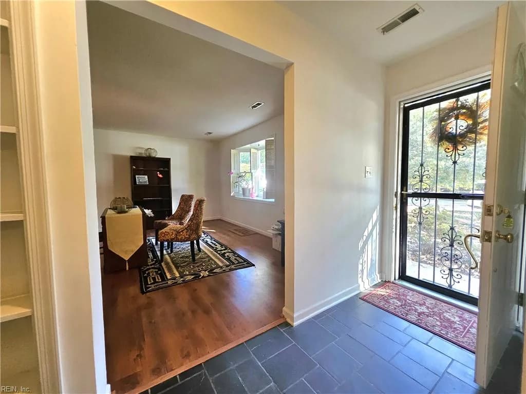 107 Five Forks LN, HAMPTON VA 23669 thumb 12