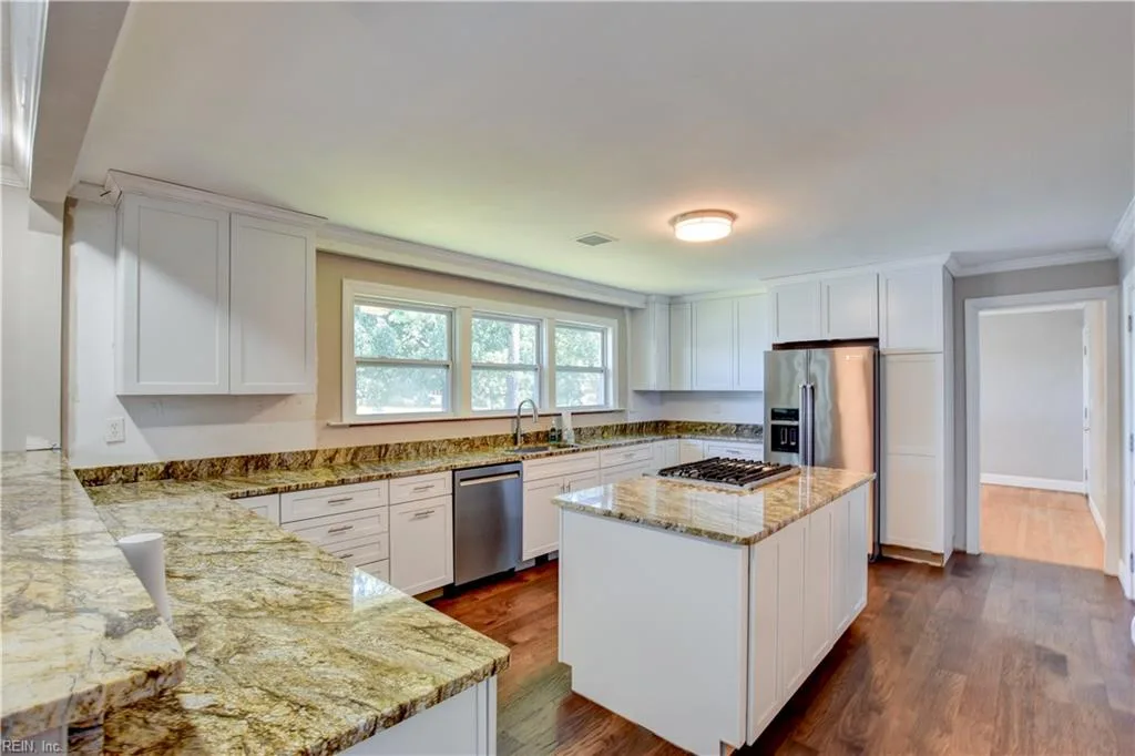 4102 Chowan AVE, CHESAPEAKE VA 23325 thumb 7