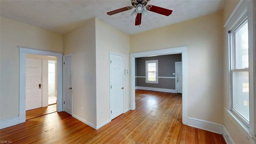 250 Lee ST, HAMPTON VA 23669 thumb 9