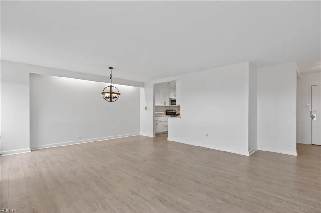 7320 Glenroie AVE #9A, NORFOLK VA 23505 thumb 12