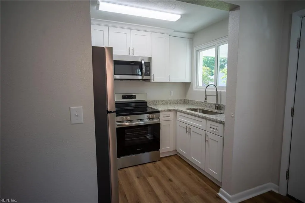 2835 Woodland AVE, NORFOLK VA 23504 thumb 6