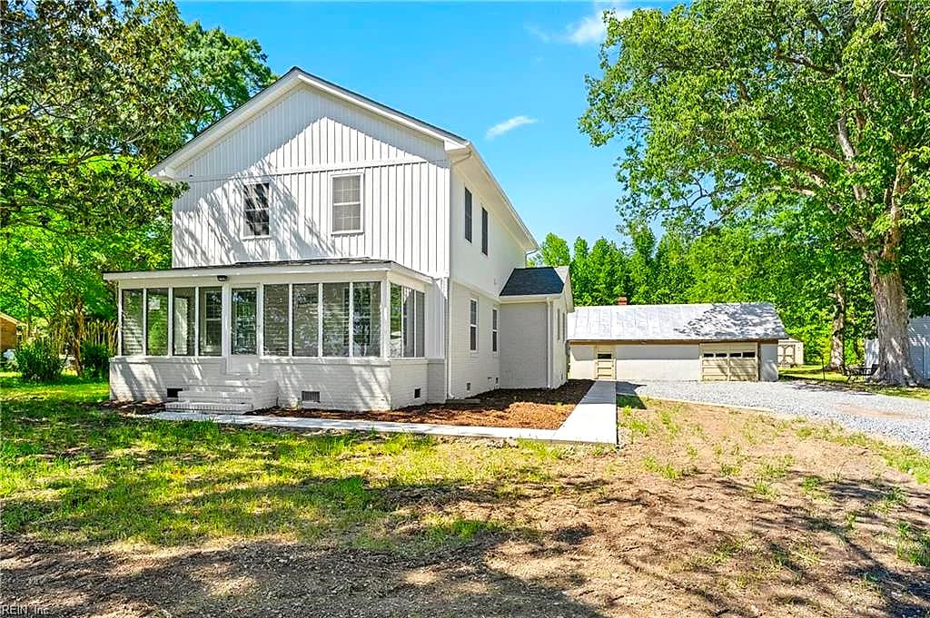 9481 Maryus RD, HAYES VA 23072 - Main photo