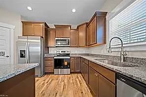23057 Lake CT, CARROLLTON VA 23314 thumb 5
