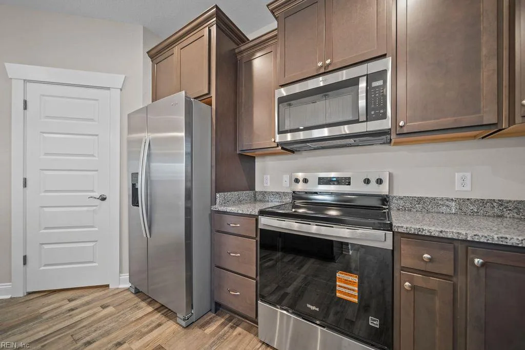 23057 Lake CT, CARROLLTON VA 23314 thumb 9