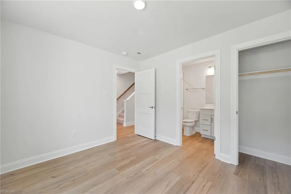 109 Bracewell LN, YORKTOWN VA 23692 thumb 10