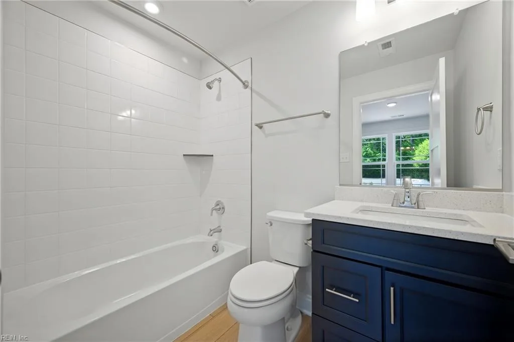 115 Bracewell LN, YORKTOWN VA 23692 thumb 9