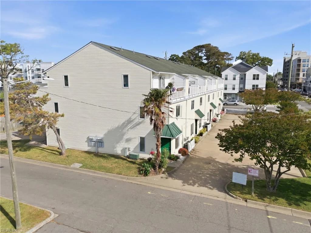 1720 Baltic AVE, VIRGINIABEACH VA 23451 thumb 12
