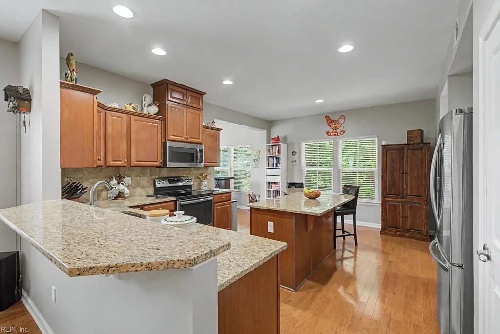 204 Christopher LN, WILLIAMSBURG VA 23185 thumb 9