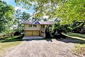 2775 Shell RD, GLOUCESTER VA 23061 - Photo 4