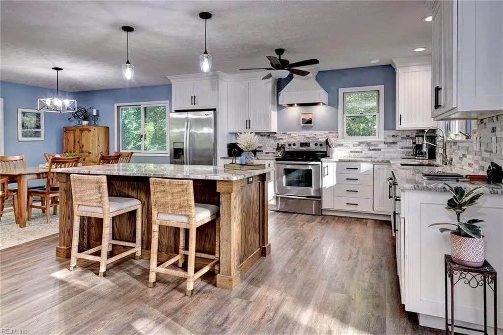 2775 Shell RD, GLOUCESTER VA 23061 thumb 10