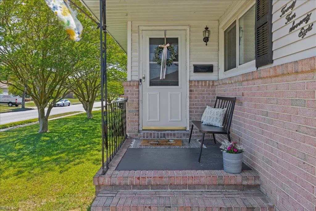 2478 Stribling LN, NORFOLK VA 23518 thumb 6