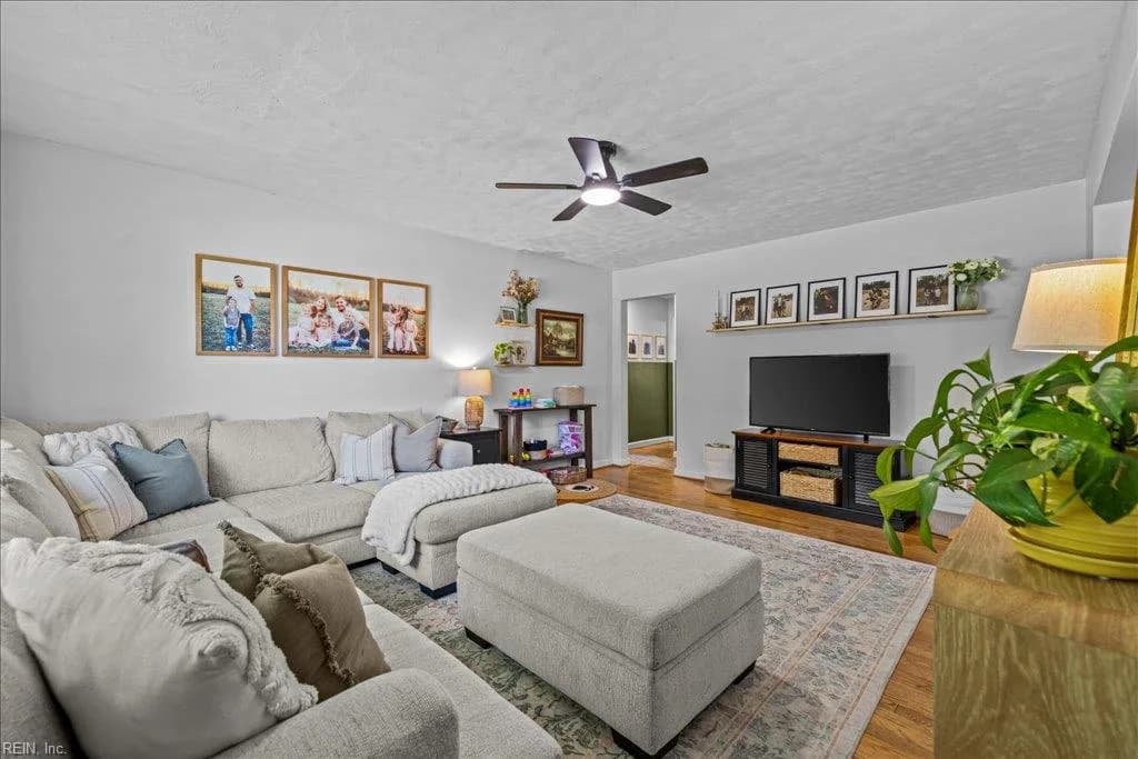 2478 Stribling LN, NORFOLK VA 23518 thumb 7