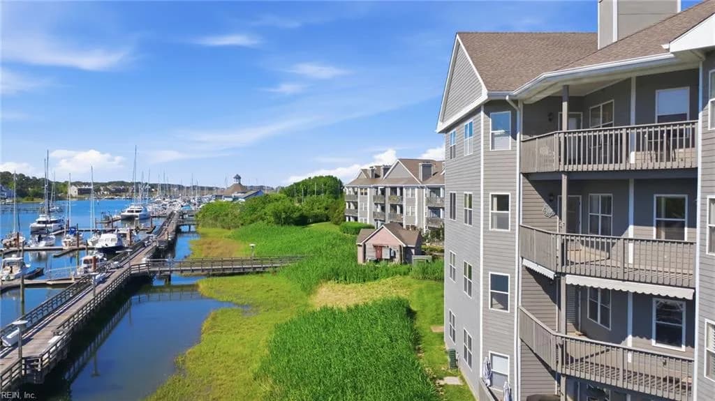 1024 Porte Harbour ARCH #202, HAMPTON VA 23664 thumb 6