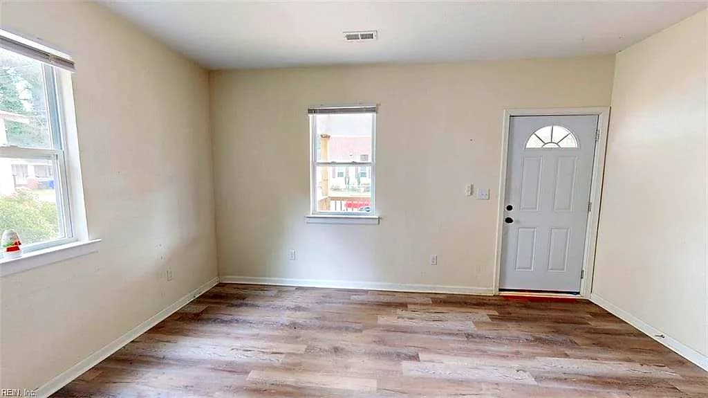 546 3rd AVE, SUFFOLK VA 23434 - Photo 3