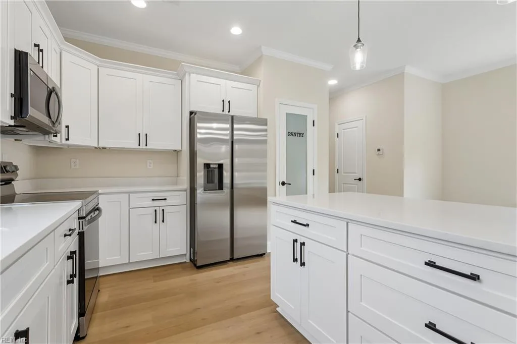 1122 E Pembroke AVE, HAMPTON VA 23669 thumb 10