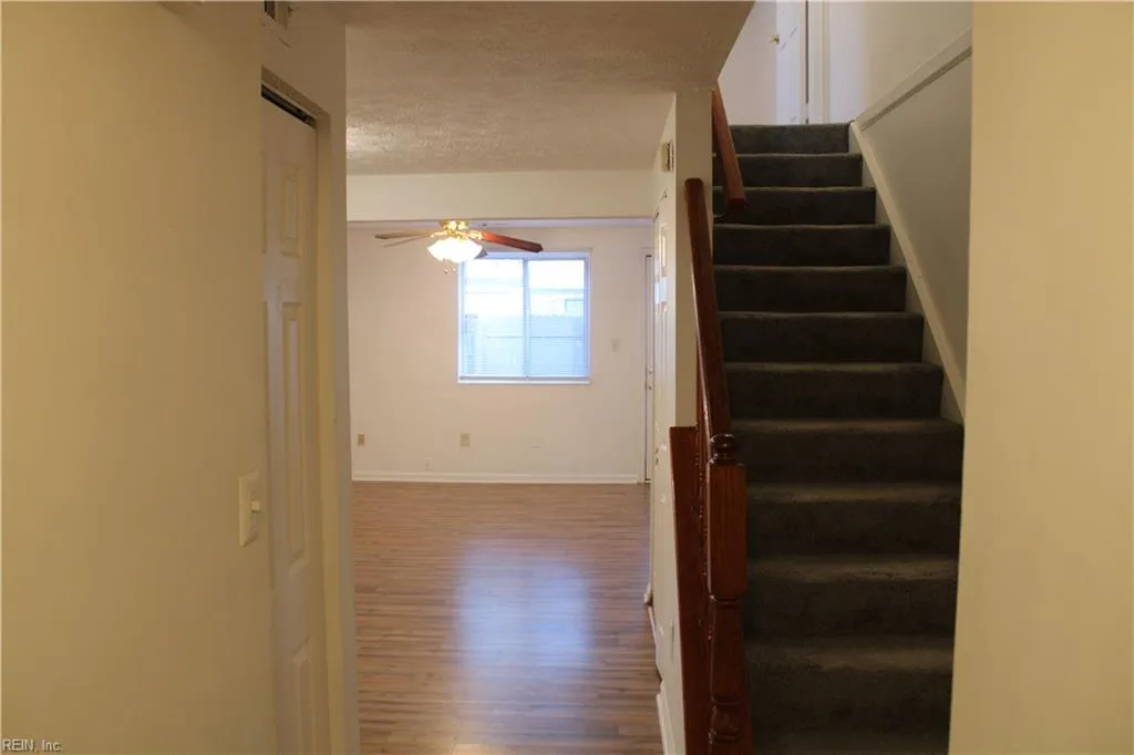 44 Lucinda CT, HAMPTON VA 23666 thumb 6