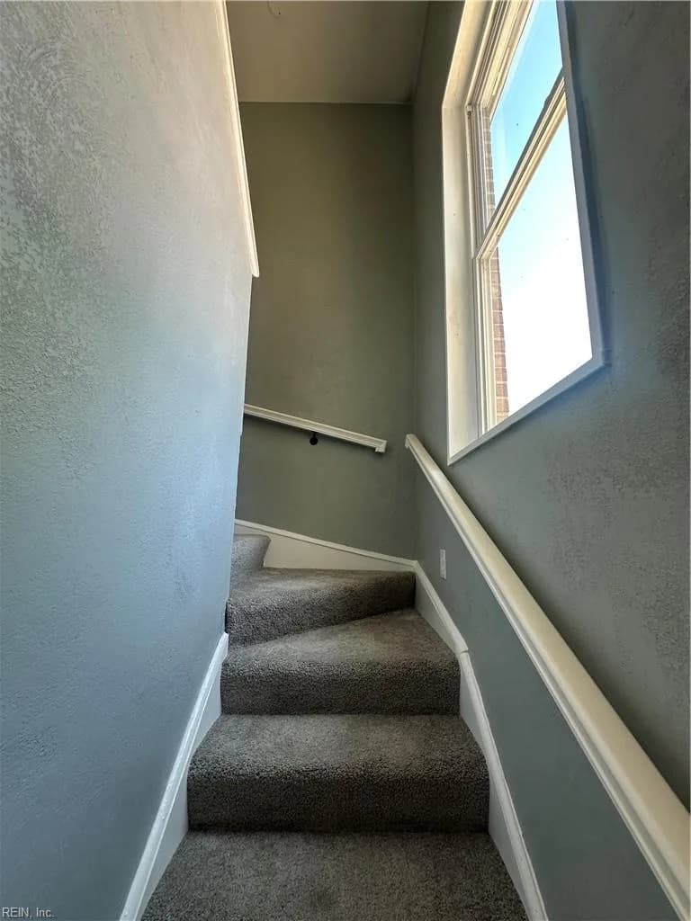6427 Faraday CT, NORFOLK VA 23513 thumb 11