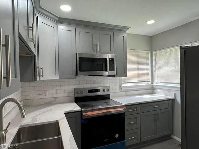 426 Beacon Hill CIR, NORFOLK VA 23502 thumb 12