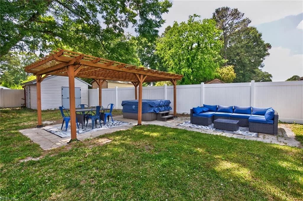 453 Caren DR, VIRGINIABEACH VA 23452 thumb 11