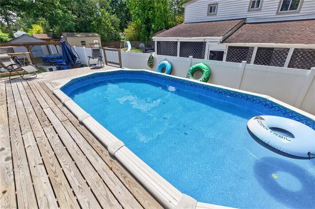 453 Caren DR, VIRGINIABEACH VA 23452 thumb 12